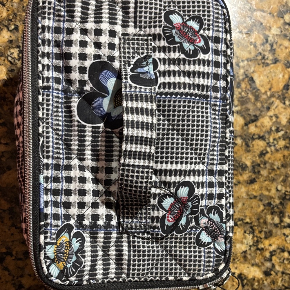 Vera Brush Up Cosmetic Bag in Bedford Plaid - Picture 3 of 8